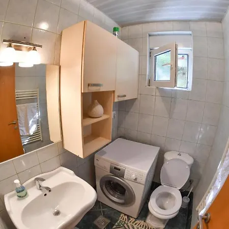 Spacious With Own Garden And Balcony * Skopje